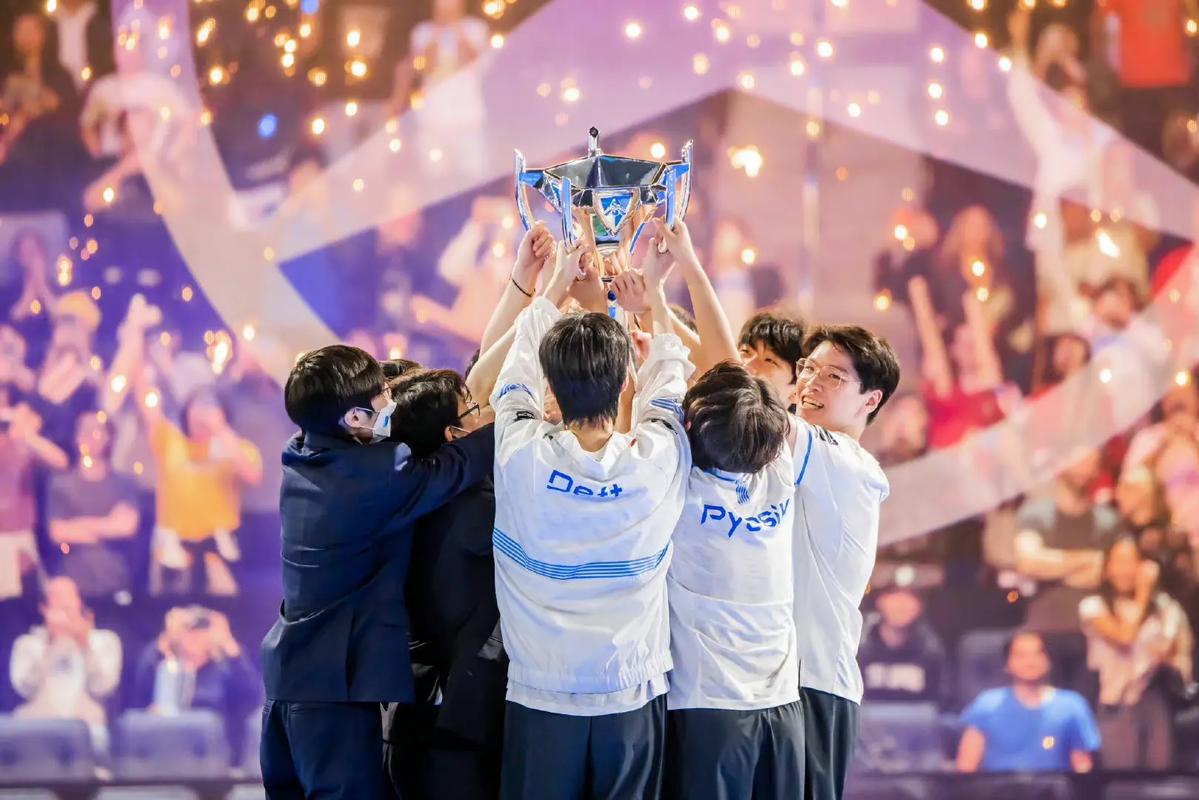 Deft圆梦S12,DRX黑马之姿夺冠,这场胜利有多不容易?